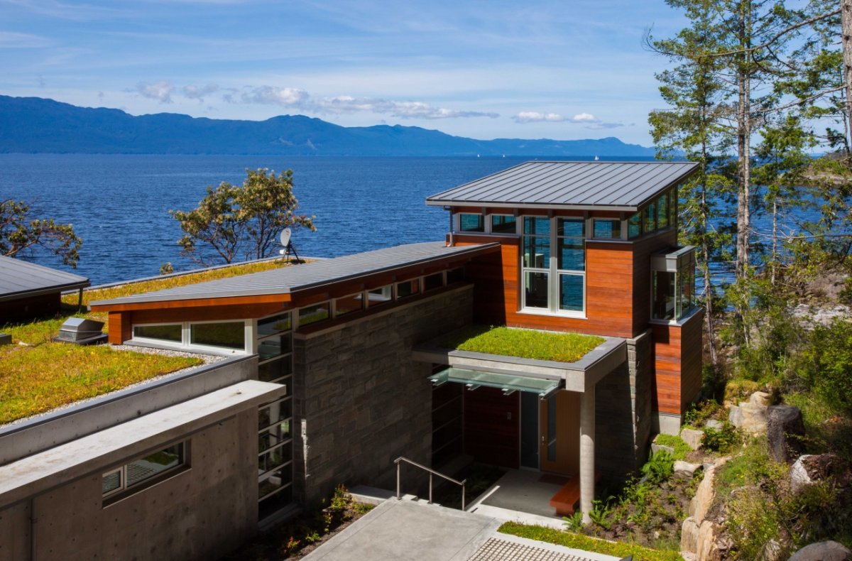 luxury green roofs and walls